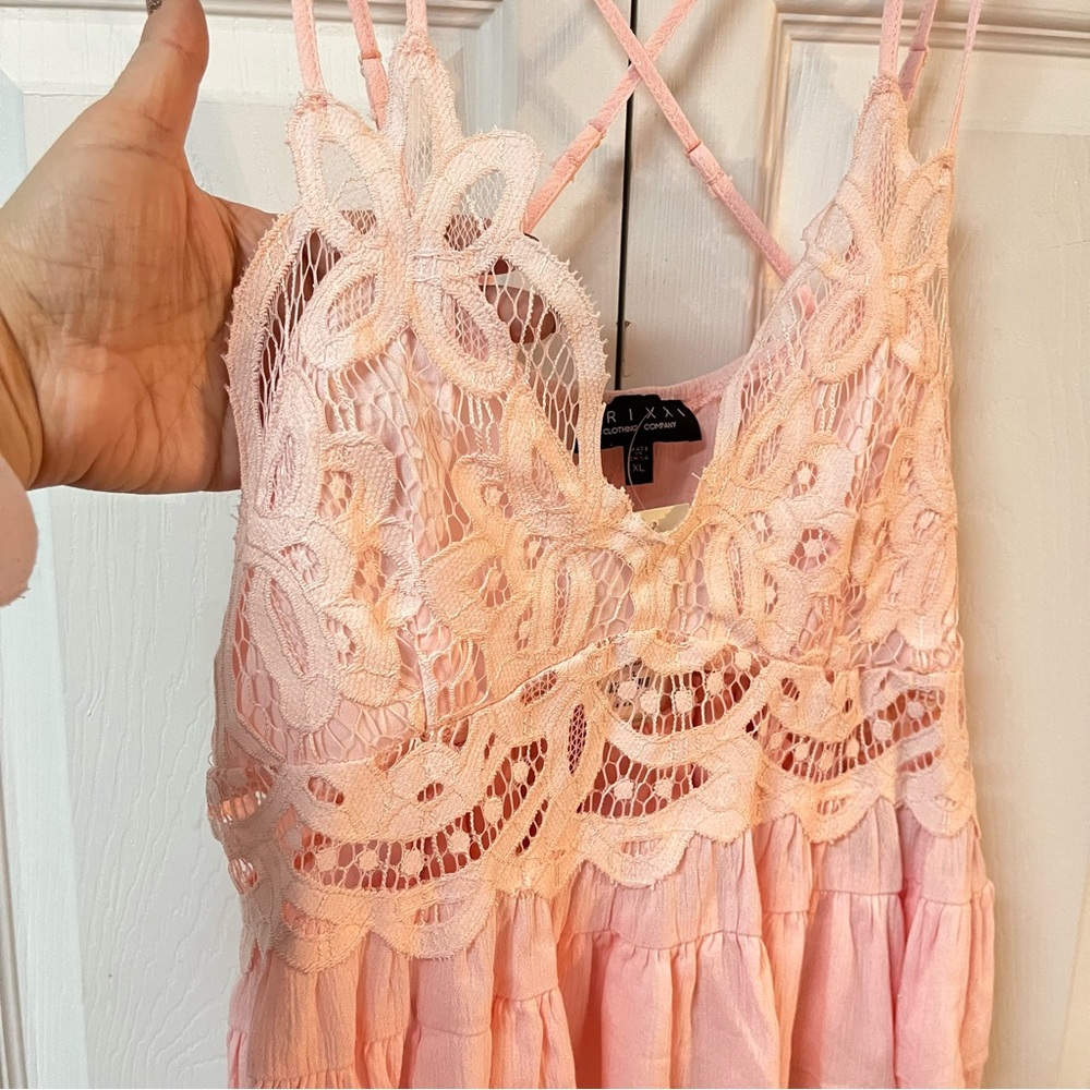 Francesca’s Trixxi Callie Blush Pink Bralette Tiered Tank Top Junior XL - Picture 4 of 15